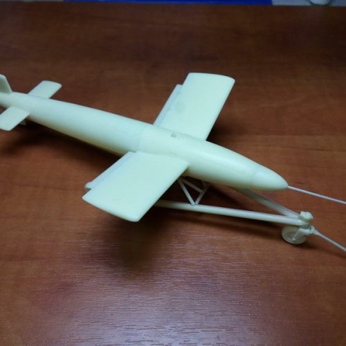 1:32 Blohm & Voss BV-143A-2 with airfield staff - Limited edition resin kit