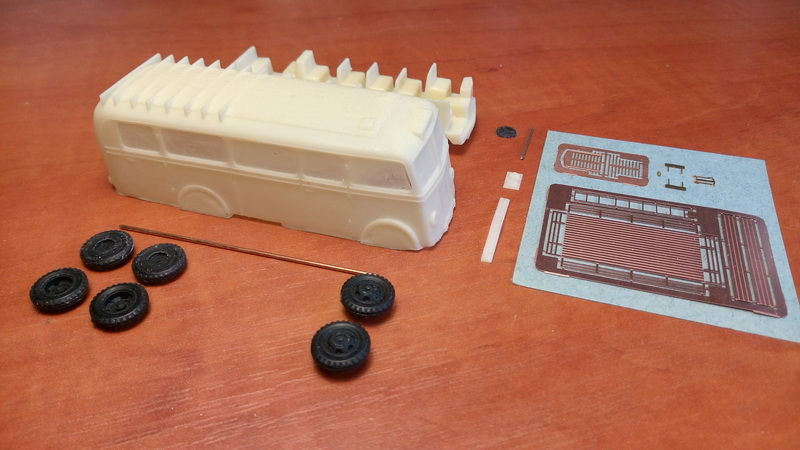 1/87 (HO) Ford G798B - Post Bus - Limited edition resin kit - Image 3