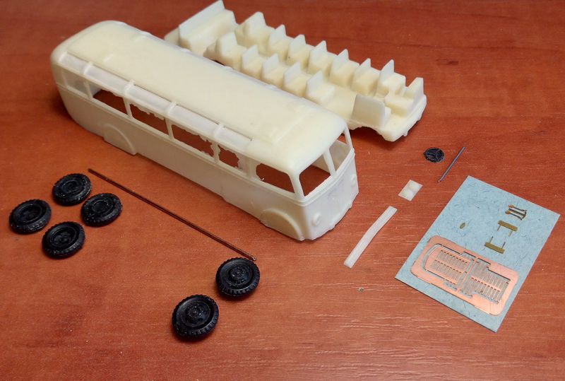1/87 (HO) Ford G790B - Lux Bus - Limited edition resin kit