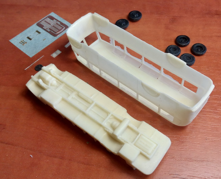 1/87 (HO) Ford G790B - Lux Bus - Limited edition resin kit - Image 8