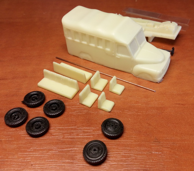 1:87 (HO) Hanomag L28  Feuerwehr Lastwagen mit Plane- Limited edition resin kit