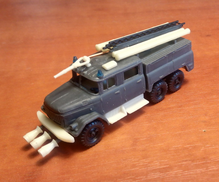 1/87 (HO) Zil-131 AA-40 Airfield fire truck - Limited edition resin kit - Image 13