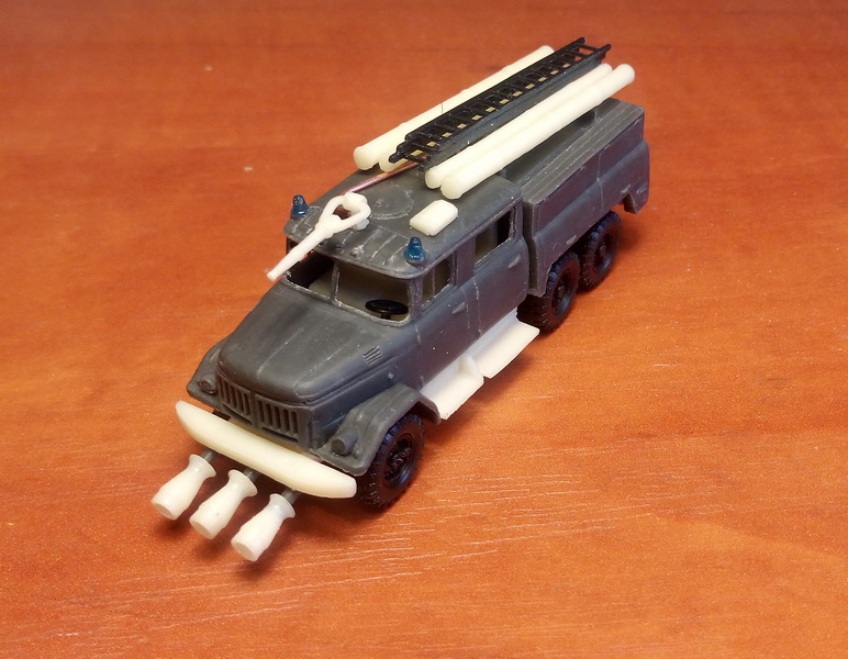 1/87 (HO) Zil-131 AA-40 Airfield fire truck - Limited edition resin kit - Image 15